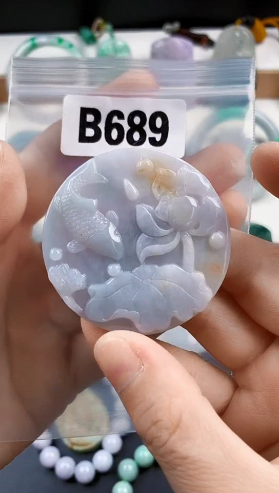 颈饰未镶嵌翡翠天然翡翠吊坠挂件