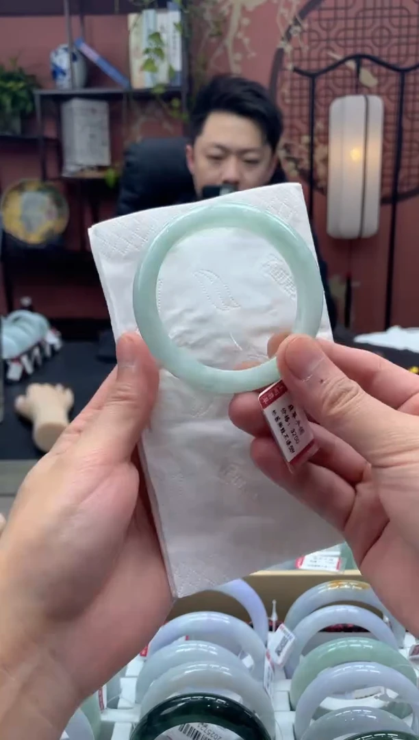 未镶嵌手镯翡翠3233******