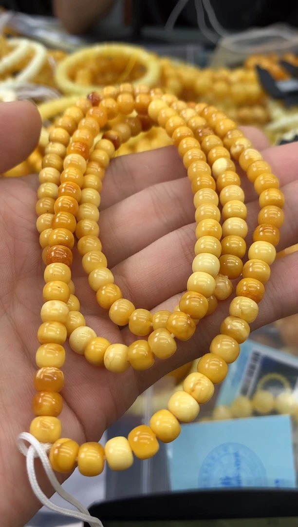未镶嵌蜜蜡裸石链子