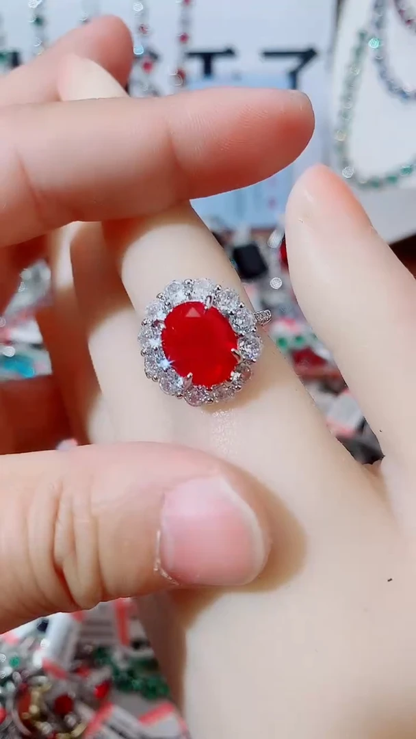 未镶嵌戒指红宝石