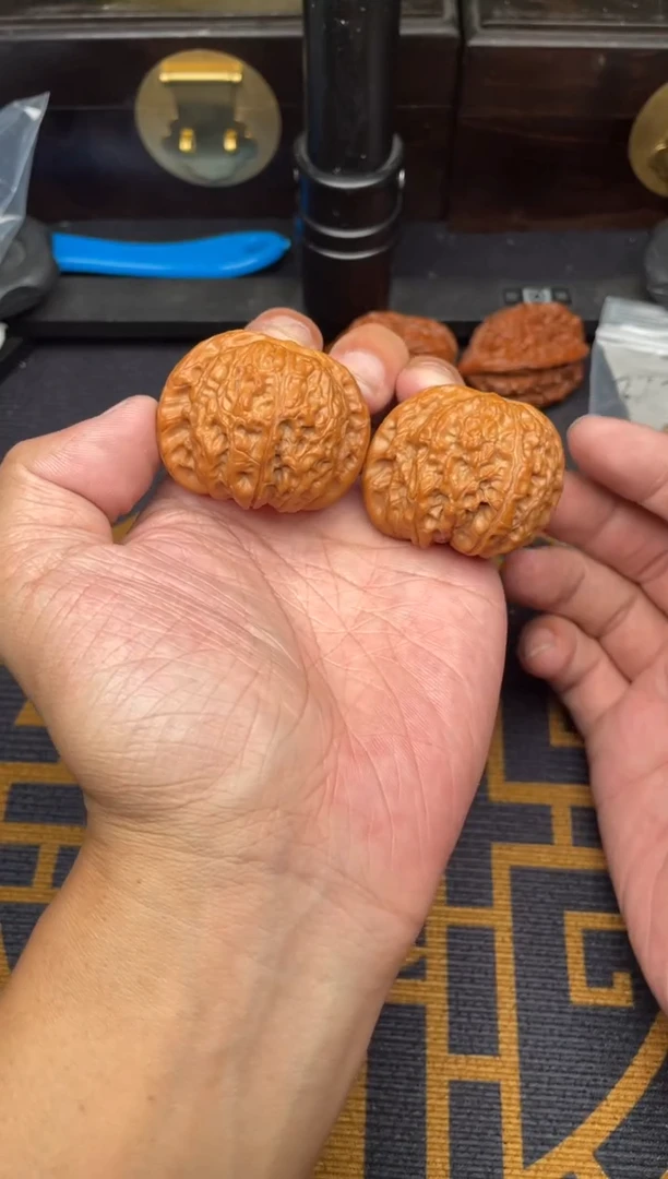 吊坠文玩核桃血麒麟41S102
