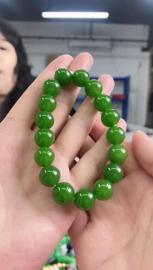 手串未镶嵌和田玉多样性发其一颜色微差