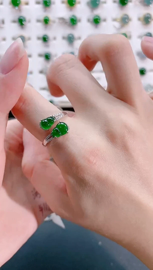 【闪购商品】翡翠戒指银S925镶嵌天然翡翠