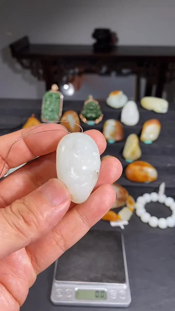 和田玉未镶嵌挂件其他