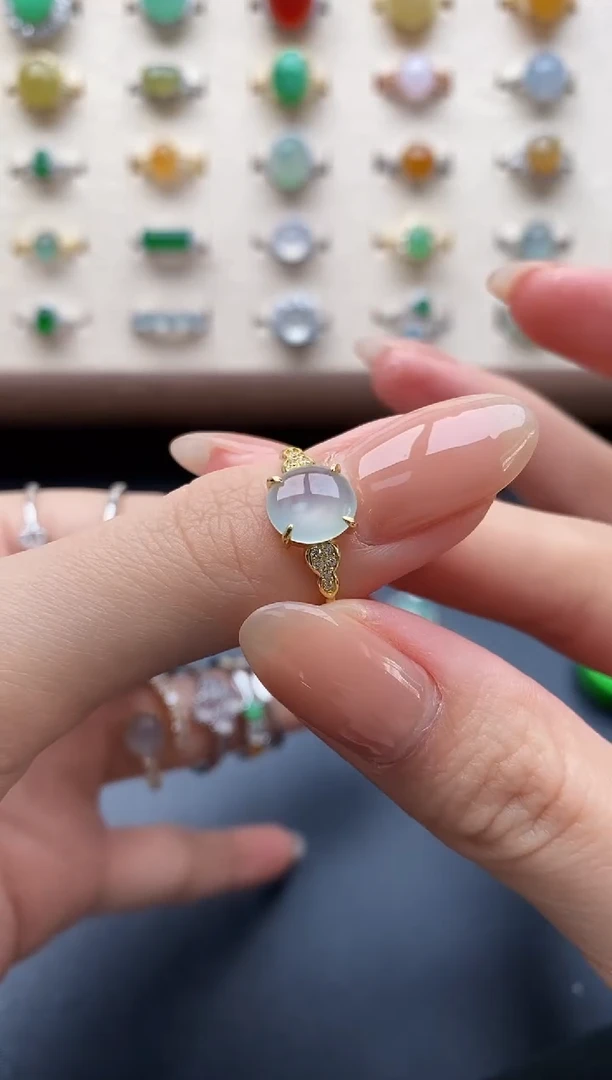 银S925镶嵌戒指翡翠一物一证一礼盒