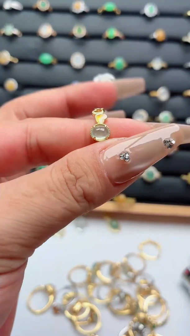 吊坠(不含链)银S925镶嵌翡翠.