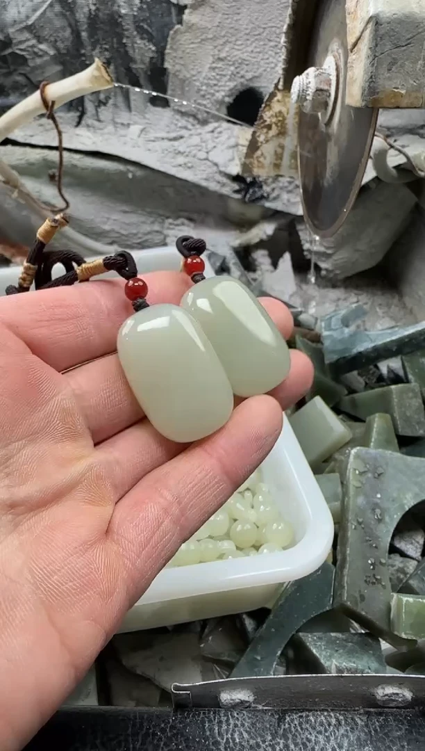 【闪购商品】和田玉颈饰未镶嵌吊坠 多样性 拍一发一件