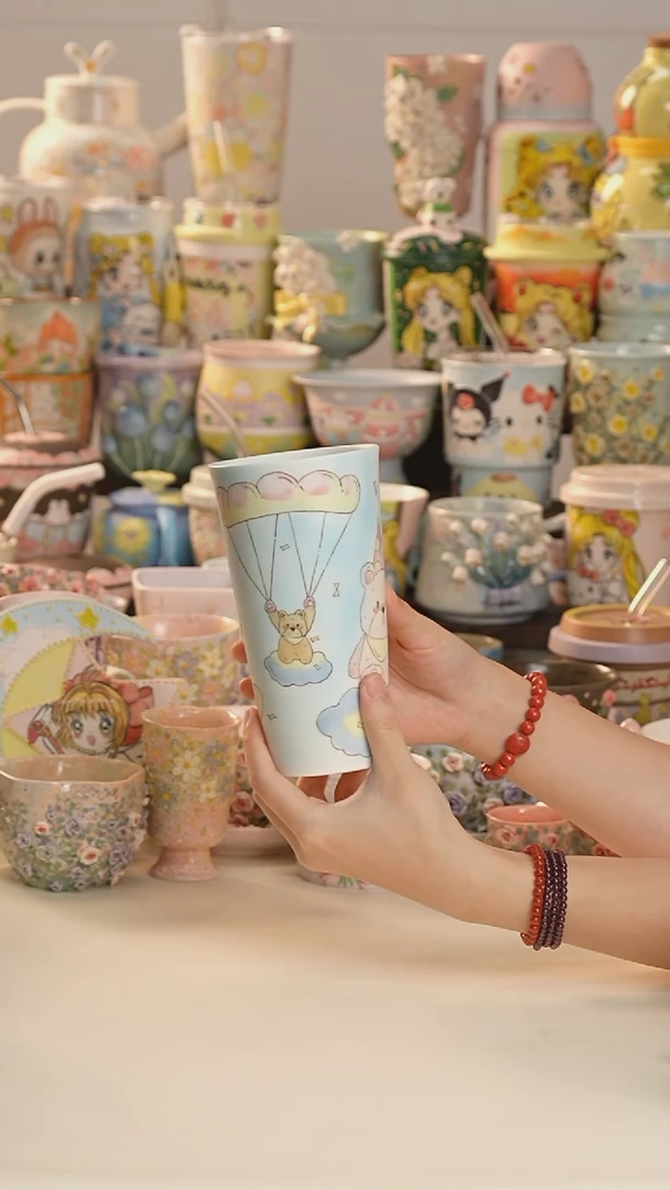 其他景德镇釉下彩手绘设计师款陶瓷