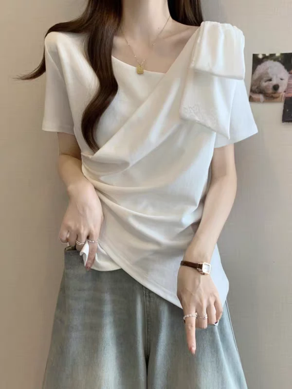 (100—200） 新款短袖设计感法式小众洋气网红修身气质上衣女