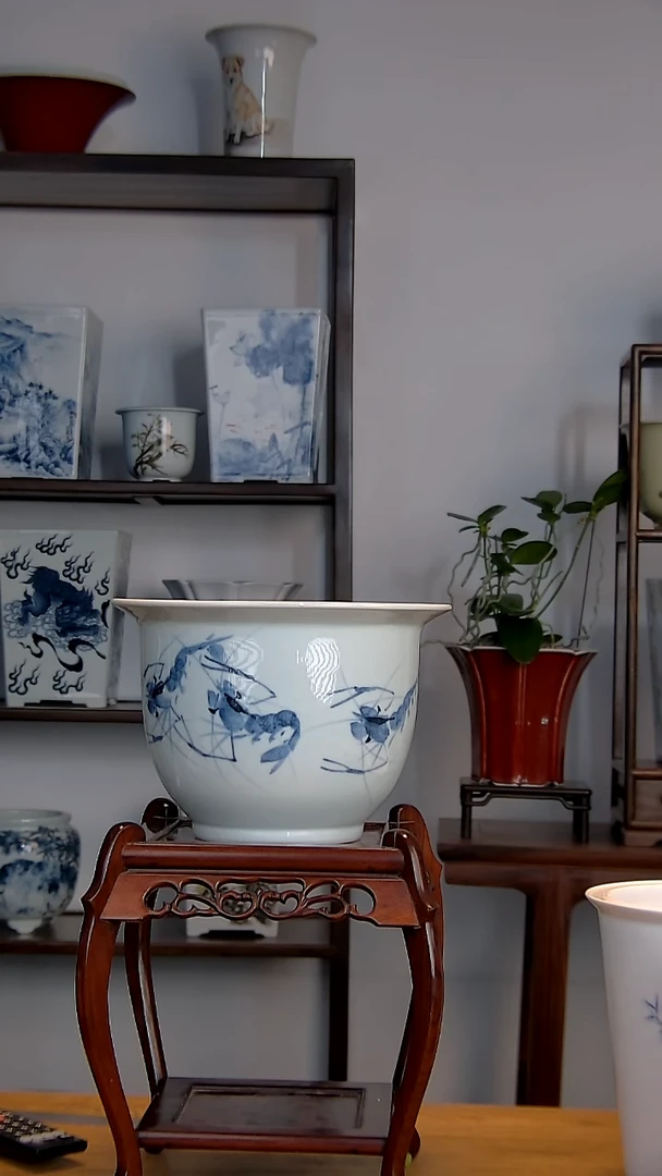 景德镇陶瓷手工花盆微瑕