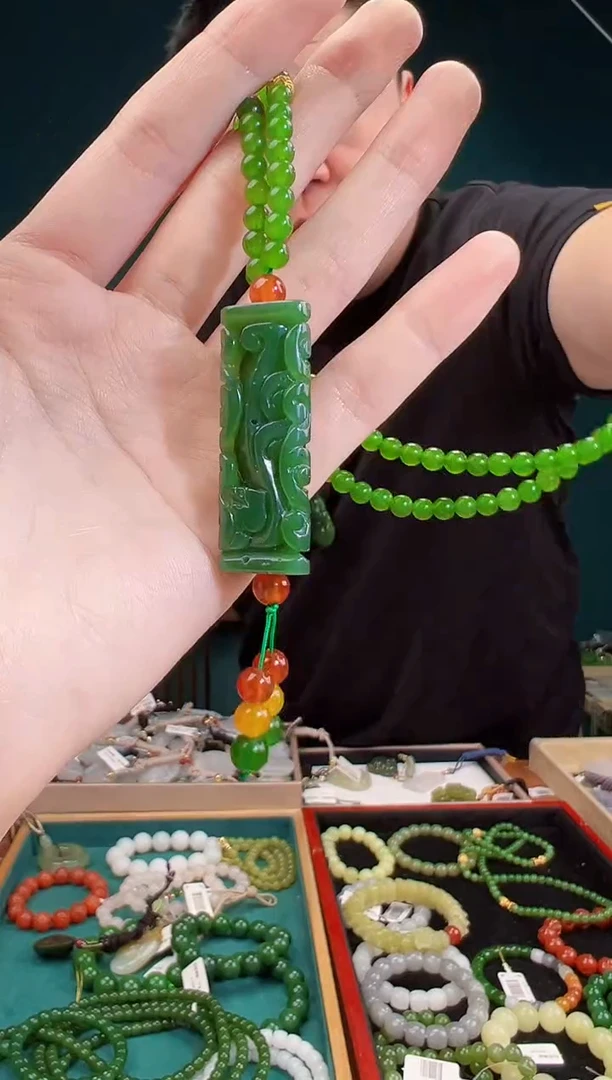 颈饰未镶嵌和田玉多样性发货 拍一单发一个