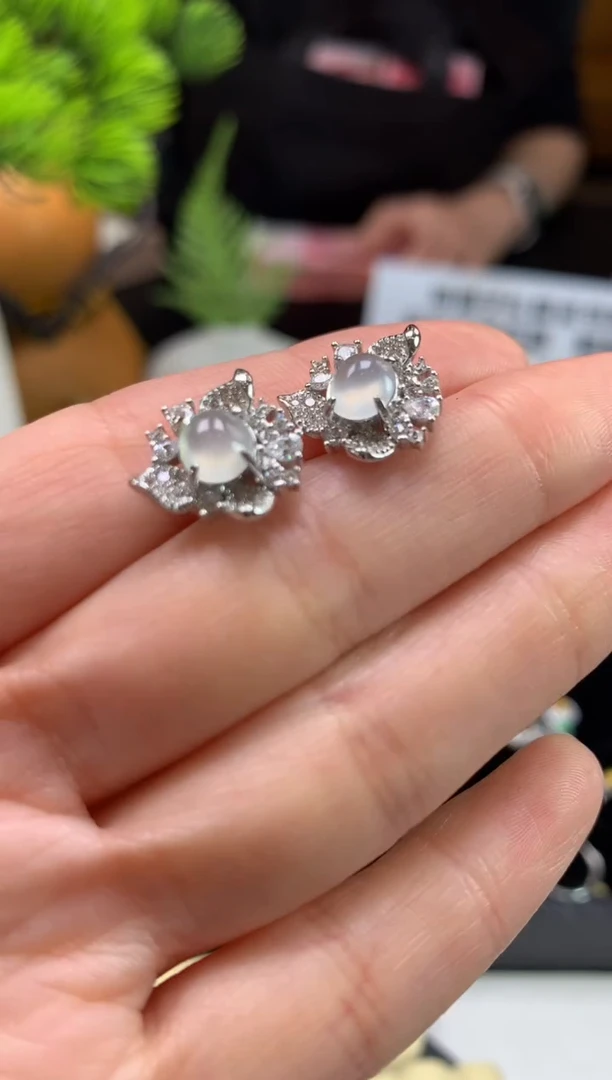 未镶嵌翡翠耳饰深****计---115091