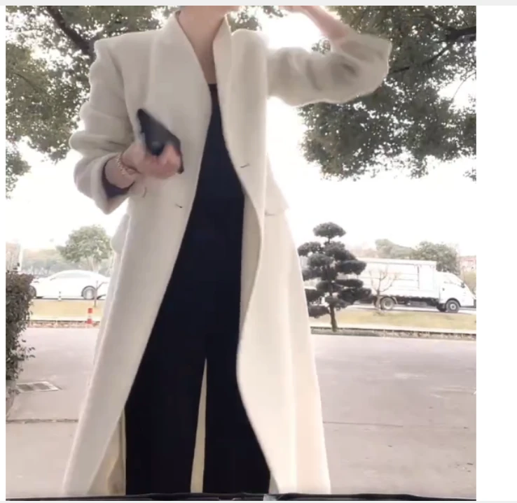 2024冬季新款时尚女装网红潮流气质靓丽外套女长款F