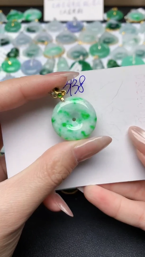 颈饰未镶嵌翡翠天然缅甸A货翡翠百元以上9元证书费自理