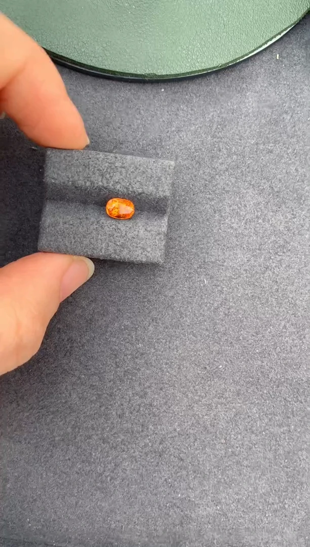 【闪购商品】石榴石（芬达石）裸石未镶嵌1.1ct芬达