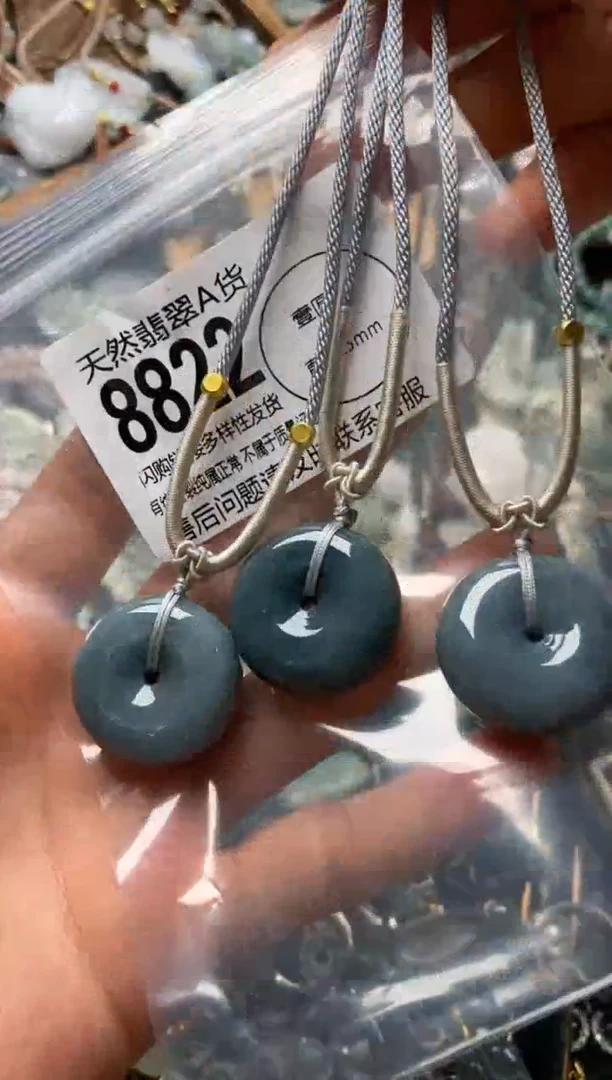 翡翠未镶嵌颈饰多样性发其一8822