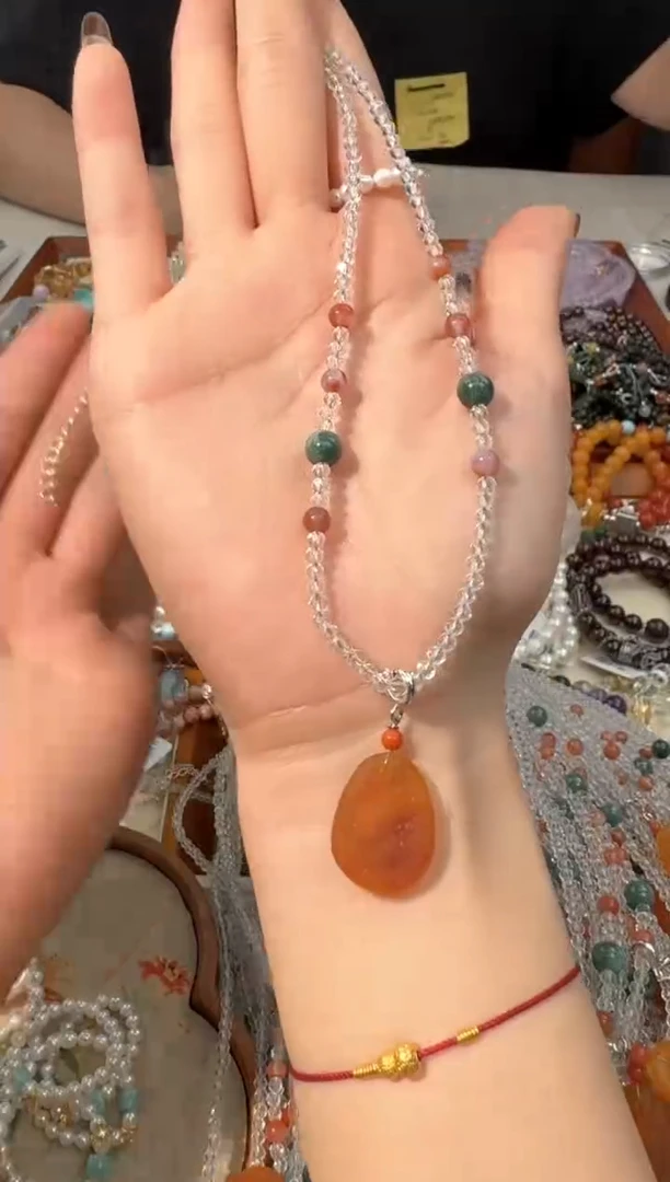 【闪购商品】琥珀颈饰未镶嵌A001蜜蜡原石项链