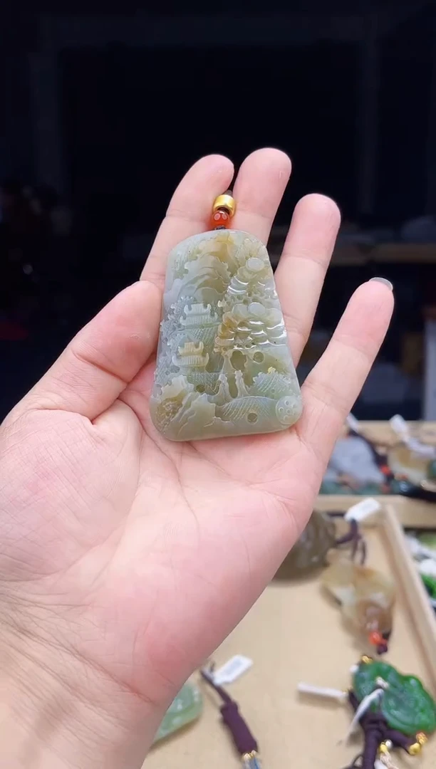 颈饰未镶嵌和田玉1