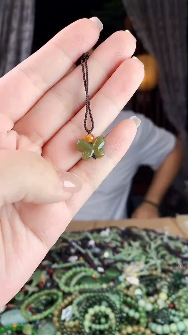 和田玉未镶嵌挂件多样性发货拍一发一