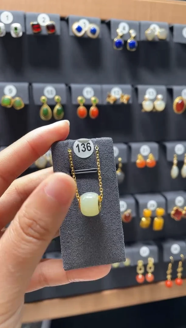 【闪购商品】和田玉颈饰银S925镶嵌0136