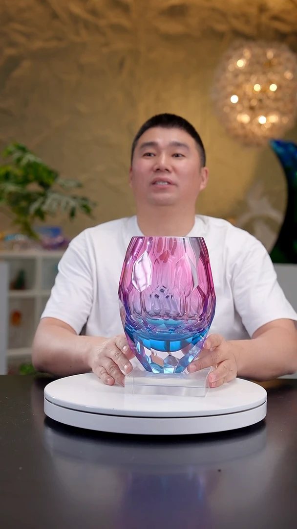 摆件金红蓝切面花器