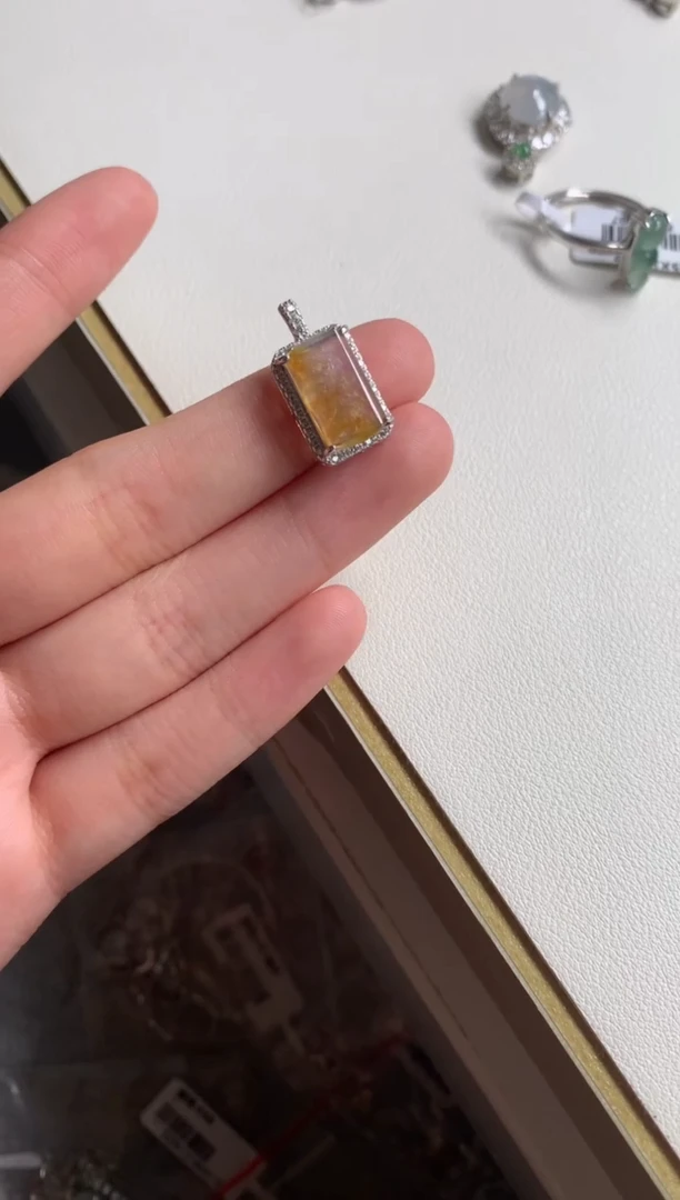 银S925镶嵌戒指翡翠吊坠16