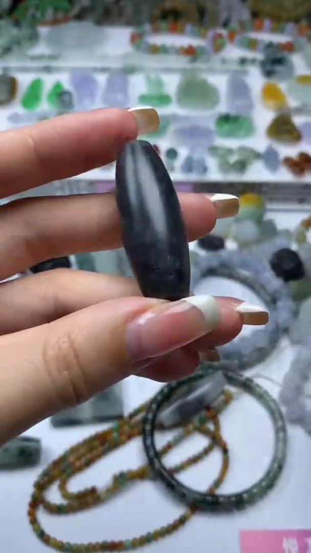 未镶嵌定制翡翠毛货定制不退不换