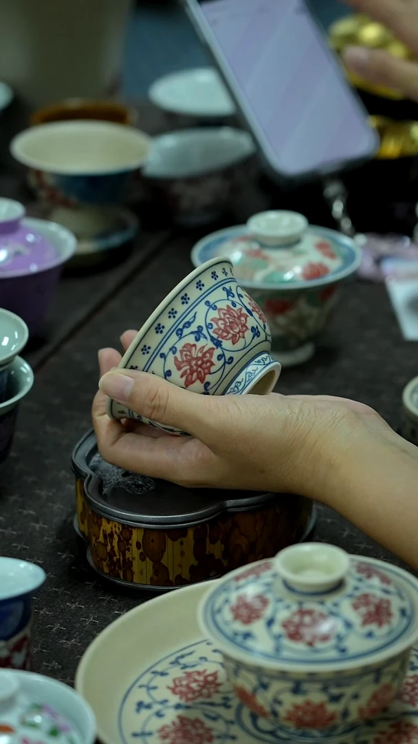 搬迁完毕 景德镇手绘茶具福利