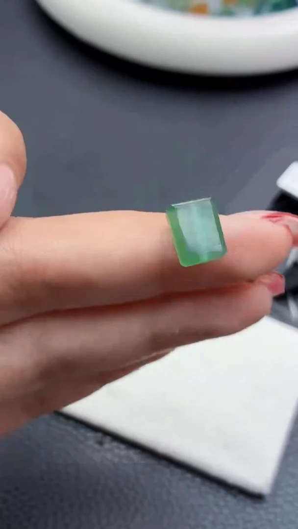 未镶嵌定制翡翠蕾*1260