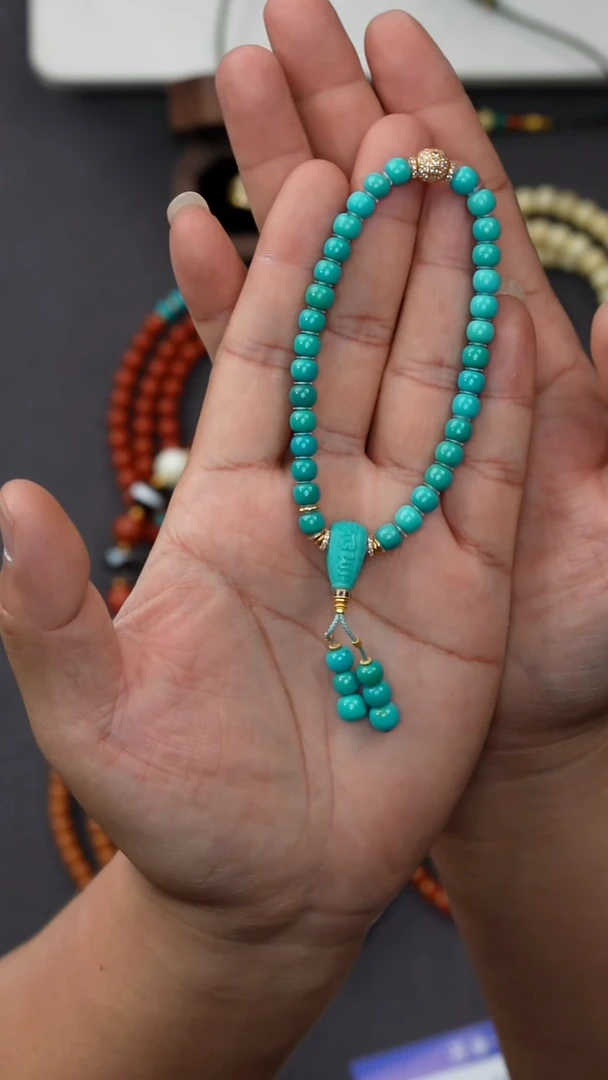 绿松石未镶嵌手持?**铁绿松石手持