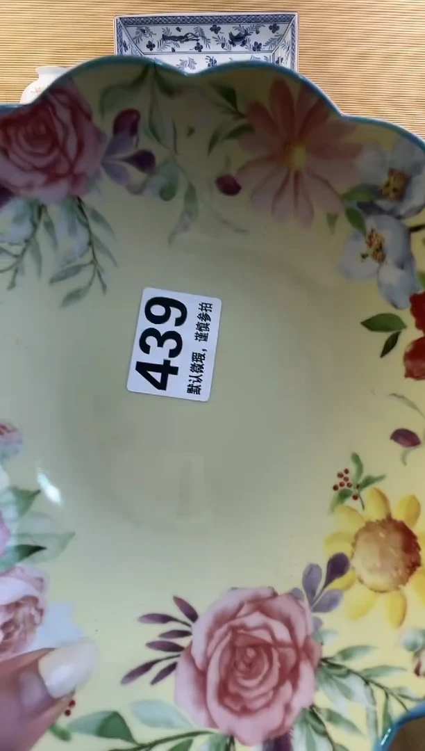 摆件快**和摆件瓷器瓷器瓷器