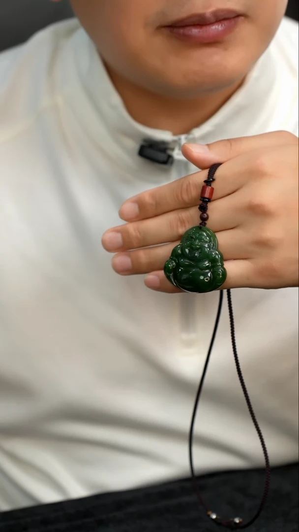 颈饰未镶嵌和田玉-和田玉佛公