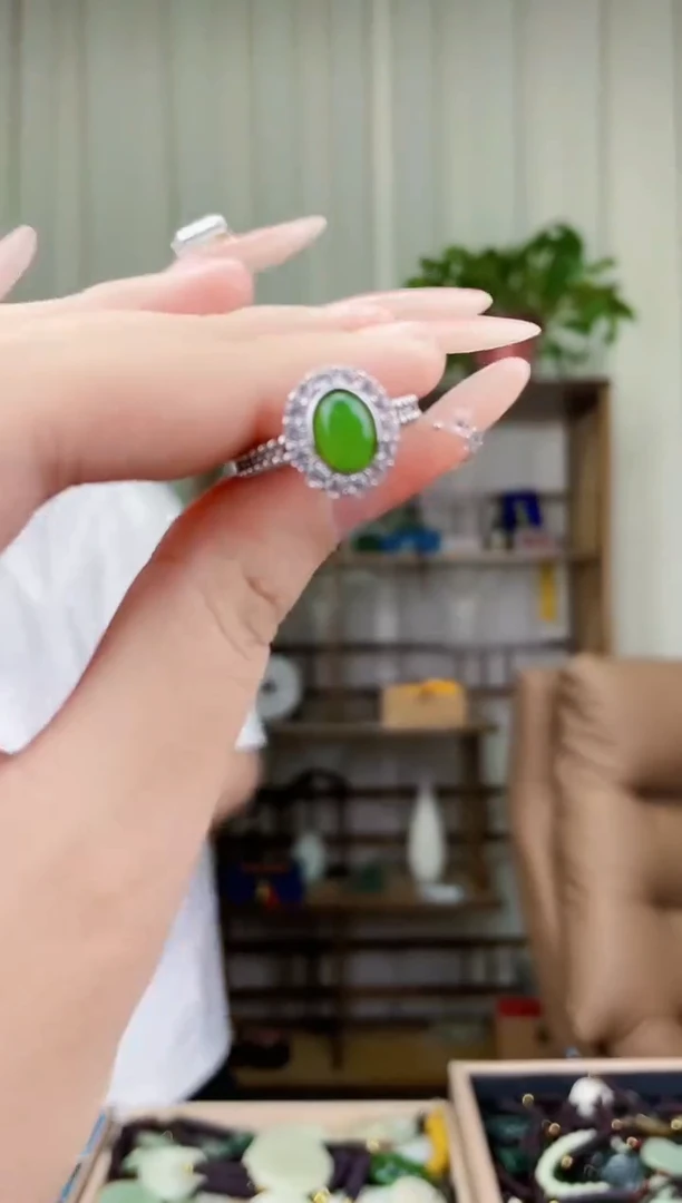 和田玉未镶嵌挂件拍一发一，多样性发货！