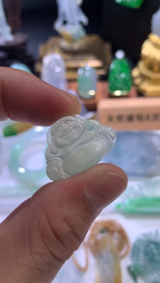 吊坠(不含链)未镶嵌翡翠天然翡翠吊坠