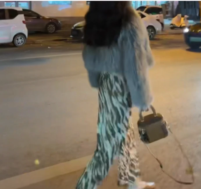 2025冬季时尚潮流百搭精品女装TI29CIA