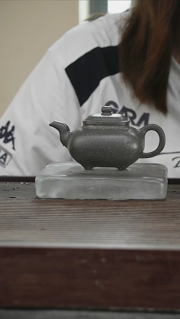 茶壶紫砂32号260CC