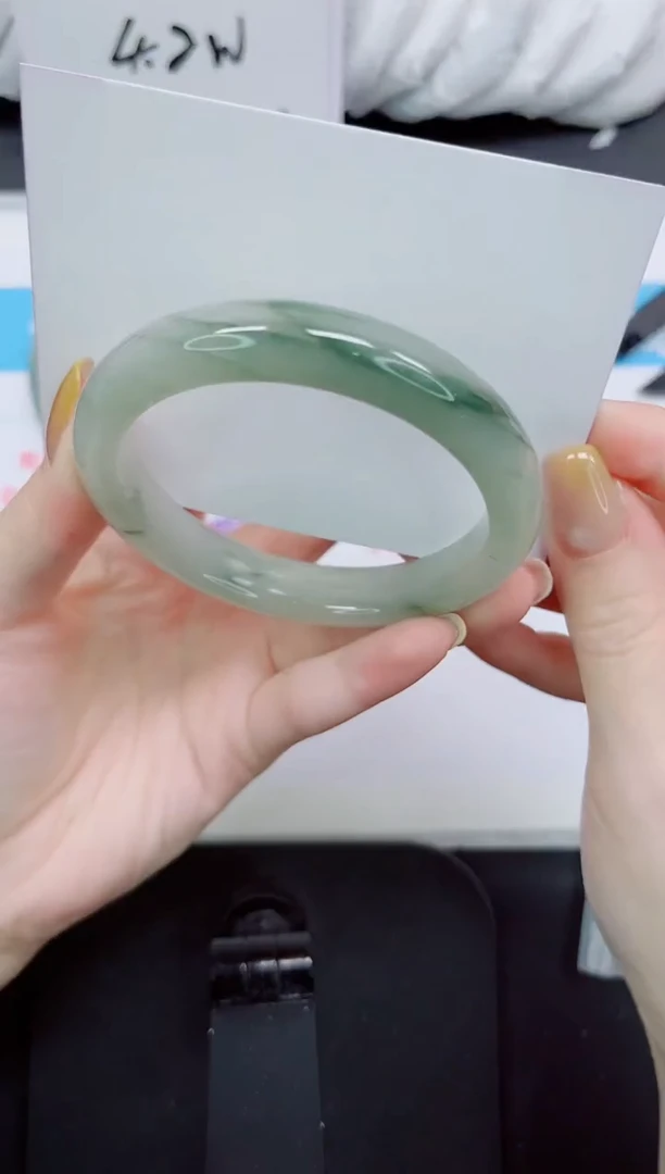 石英质玉手镯未镶嵌253