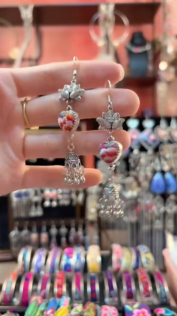 织绣 云织谣民族风精美饰品   6