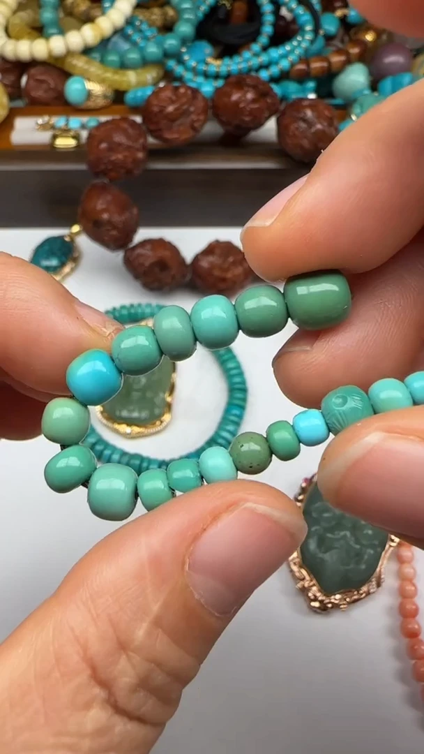 未镶嵌绿松石渐入佳境返回共和国