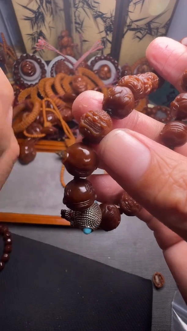 手串橄榄核恶僧一个