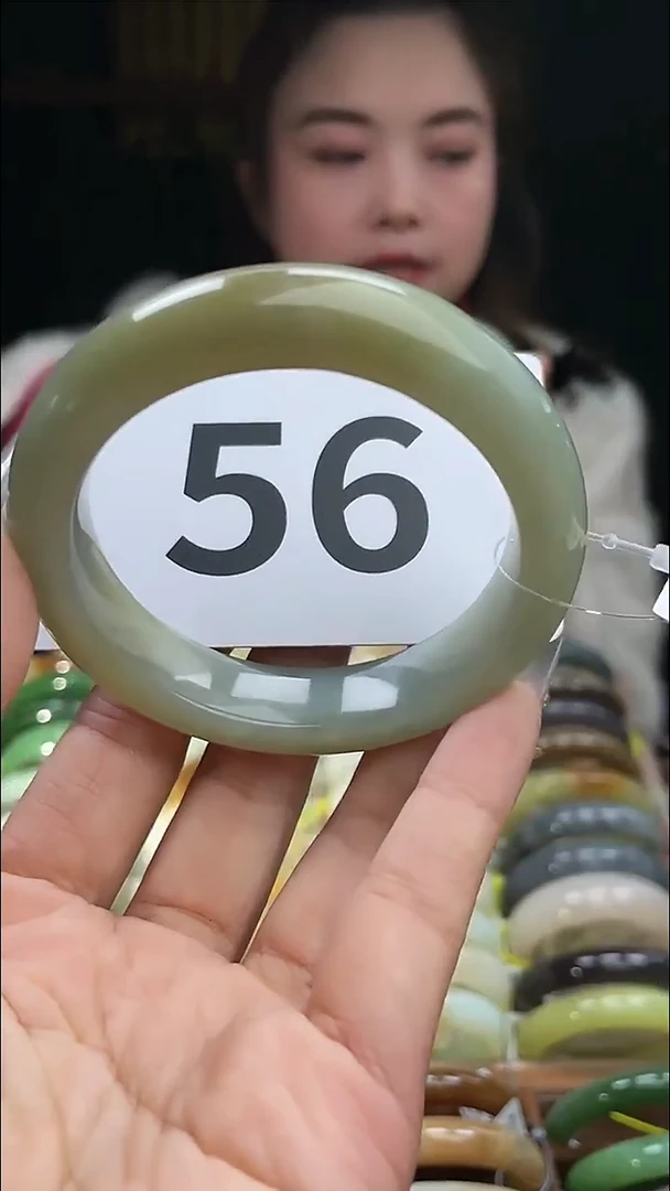 定制和田玉和田玉手镯