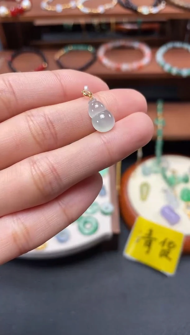 【闪购商品】翡翠吊坠(不含链)18K金镶嵌一个  JK660