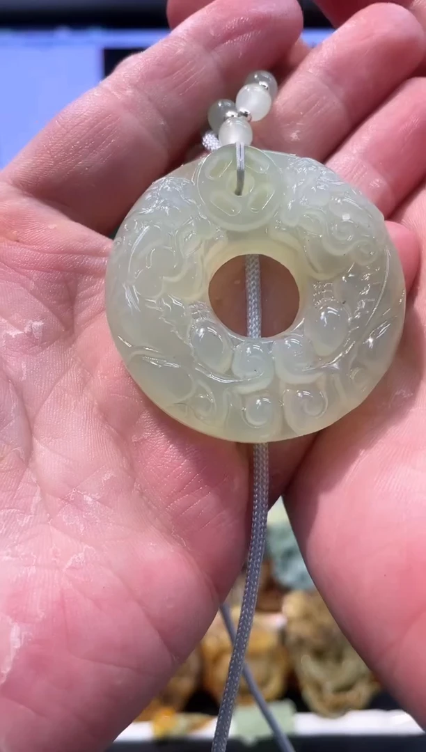 【闪购商品】岫玉吊坠未镶嵌·多样性发货*拍一发一