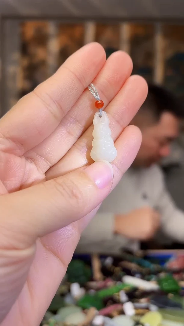 【闪购商品】和田玉颈饰未镶嵌拍一发一多样性发货