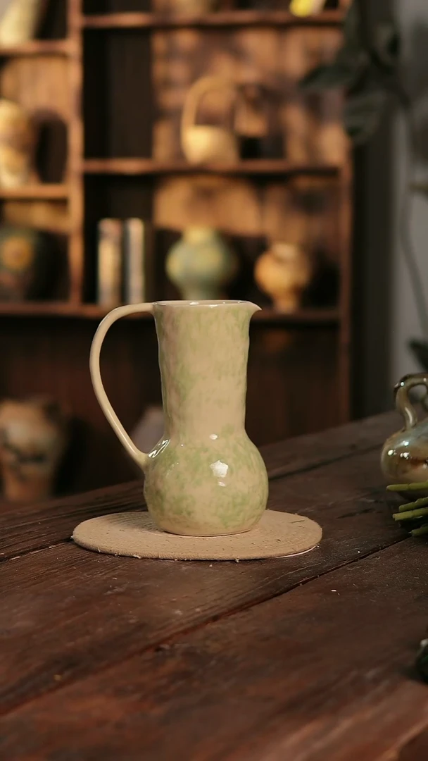 摆件8-22高23口8误差2无孔