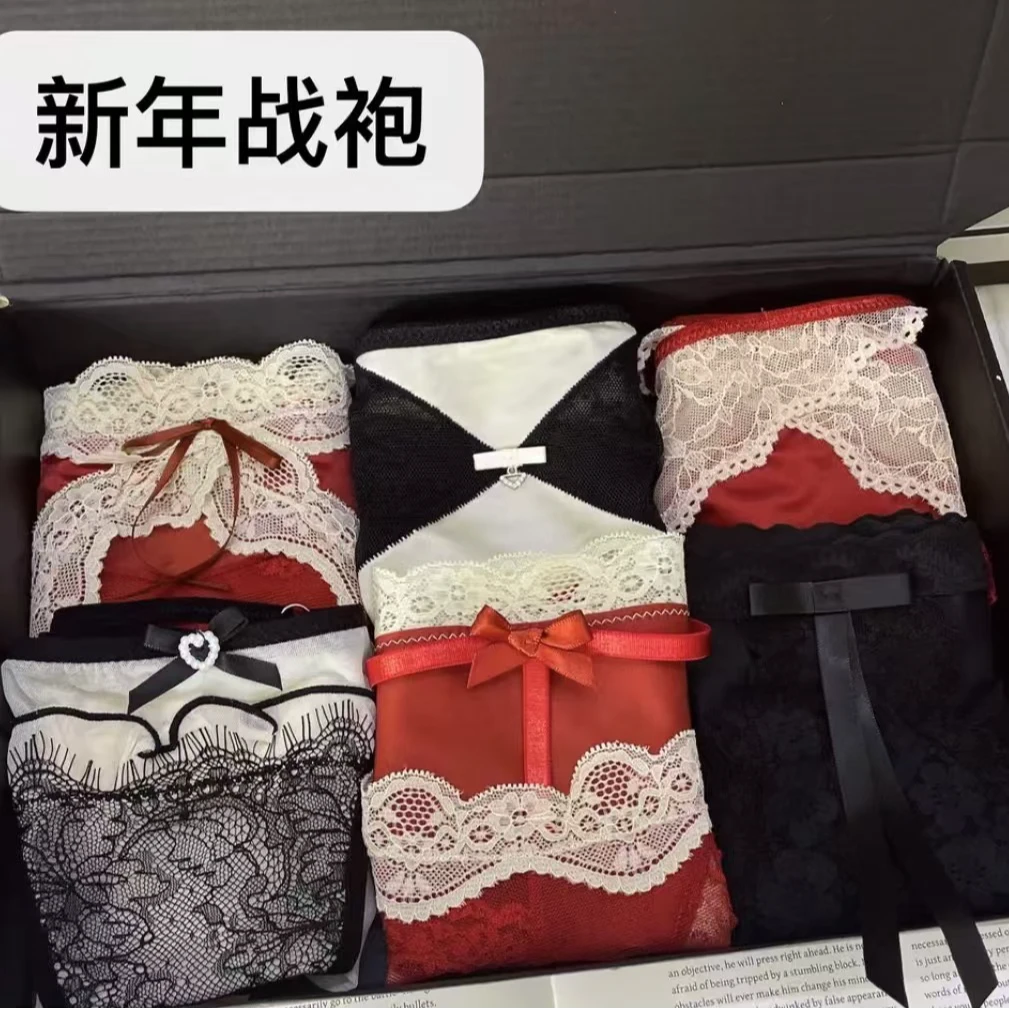 一小别2024秋季新款蕾丝性感缎面纯欲风奢华中腰网纱透气内裤女