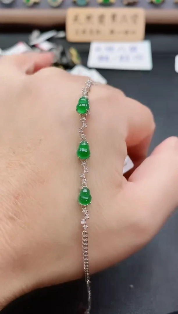 银S925镶嵌戒指翡翠1