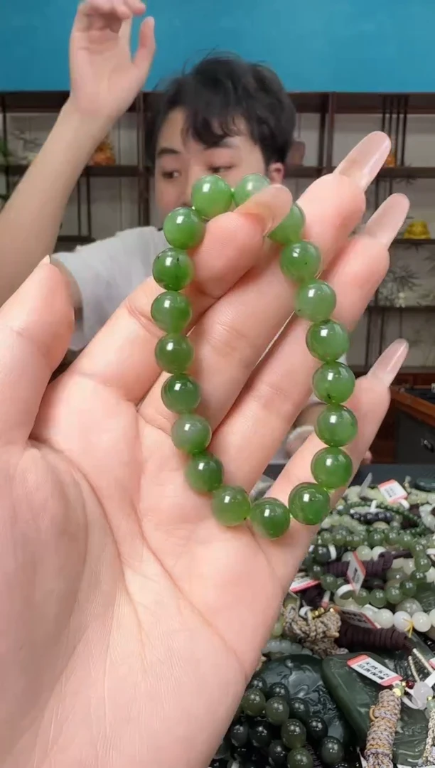 颈饰未镶嵌和田玉多样性发一