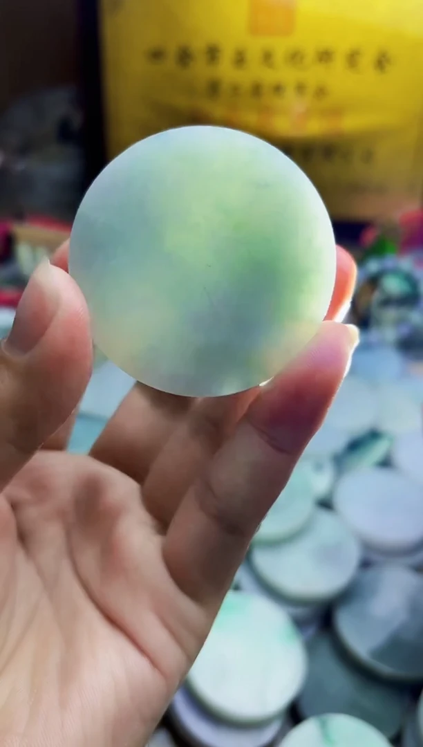 翡翠挂件未镶嵌A货常星948