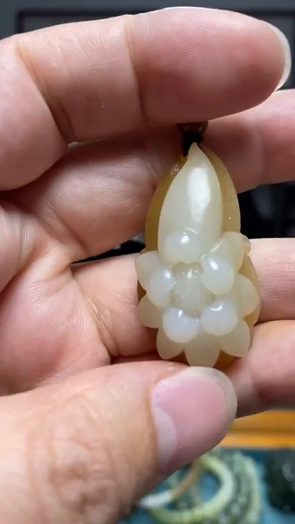 颈饰未镶嵌和田玉8